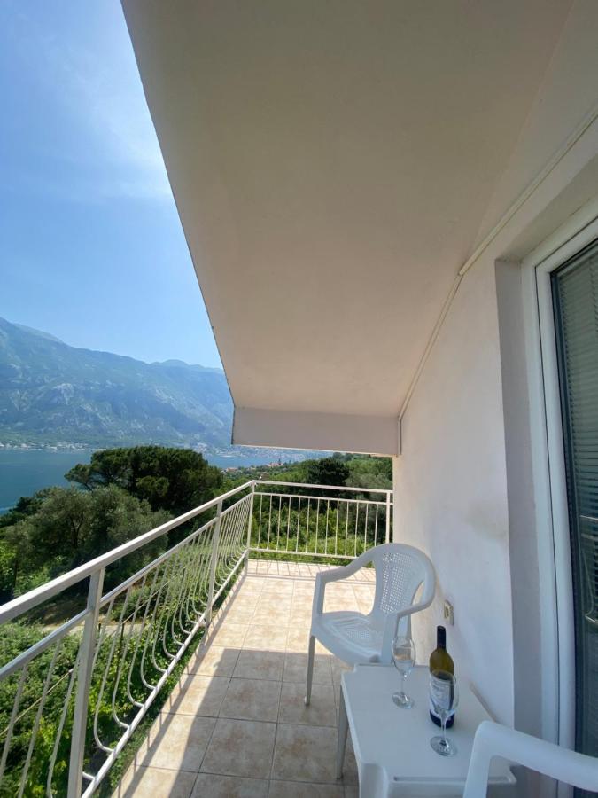 Apartments Djuricic Kotor Buitenkant foto