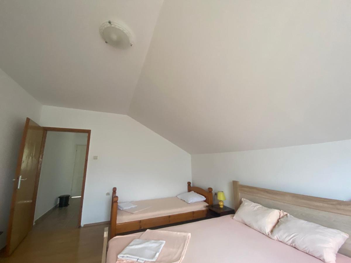 Apartments Djuricic Kotor Buitenkant foto