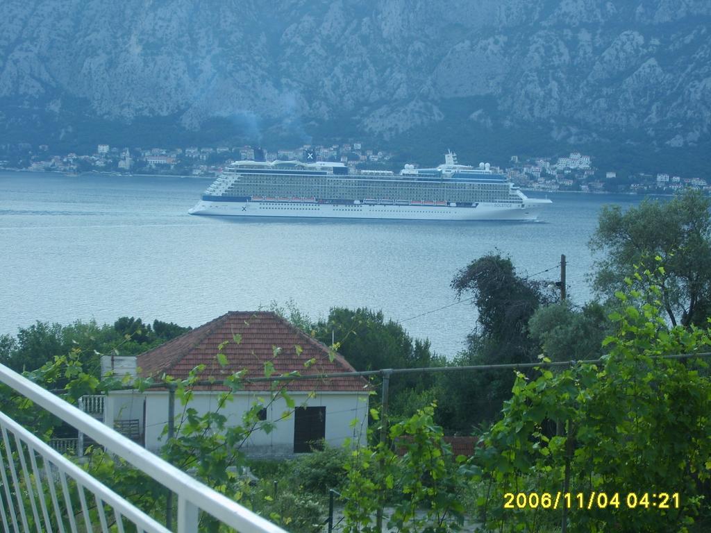 Apartments Djuricic Kotor Buitenkant foto